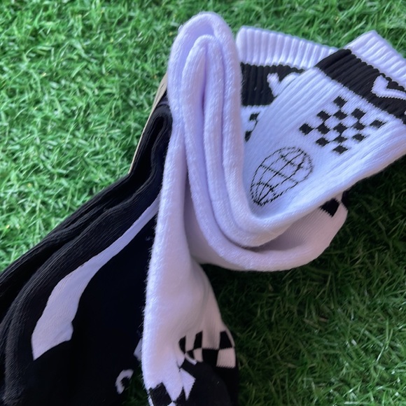 • VANS “Off The Wall” Men’s socks ( 2 pairs socks set ) - Picture 12 of 13